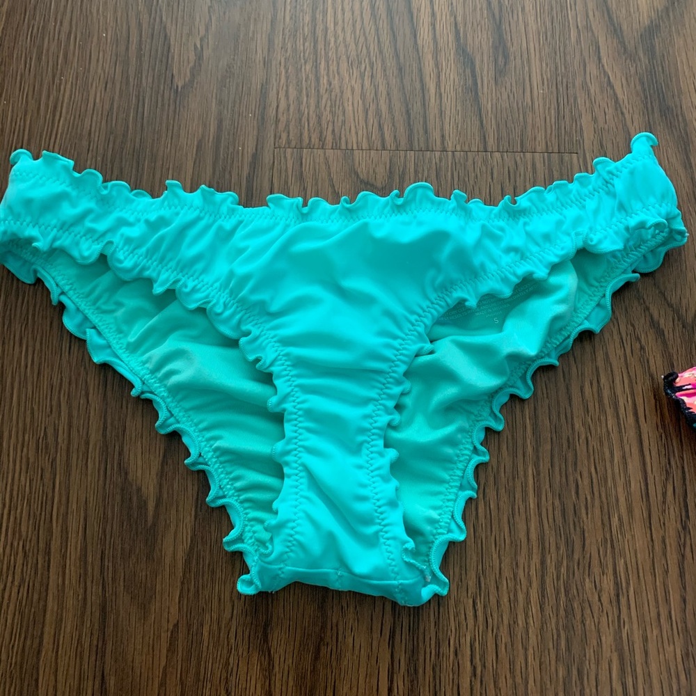 Bikini Bottom Bundle - Picture 2 of 5